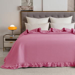 Bedspread 170 x 210 Quilted with Ruffle Rosella 08