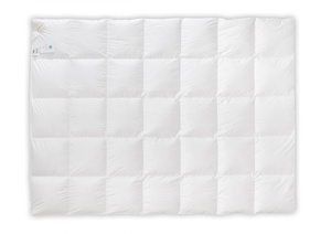 Natural Exclusive Royal Warming Quilt 135x200