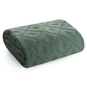 Quilt 170 x 210 Design Quilted Alara6 Green