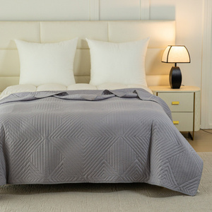 Cover 170 x 210 Embossed Microfiber Zeynep 03