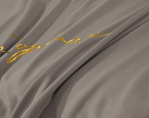 Bedding 220 x 200 4pcs with Areta 06 Embroidery