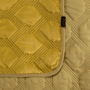 Quilt 220 x 240 Quilted Velvet Sofia5 Honey