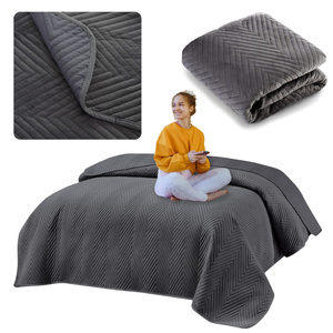 Bedspread 220 x 240 Embossed Velour Marieta 05