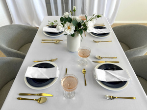 Tablecloth 140x220 Stain-Resistant Surbo White