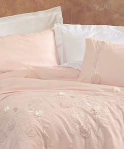 Bedding 200 x 220 6 pcs Satin Embroidered 3D Omer 01