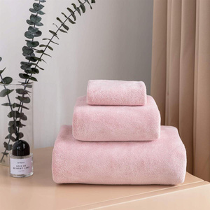 Towel 50 x 90 Microfiber Active 380 g/m2 Powder