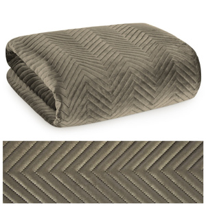 Sofia Brown 200 x 220 Velour Bedspread