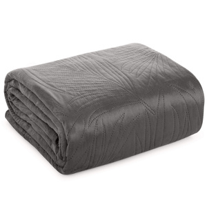 170 x 210 Quilted Velvet Luiz4 Graphite Bedspread