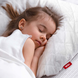 70 x 90 Quilted Granulate Pillow with Zipper Wiki