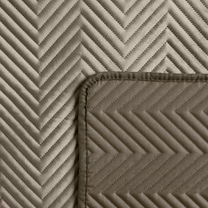 Sofia Brown 200 x 220 Velour Bedspread