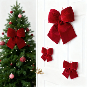 20 x 20 Christmas Velour Holly Bow 01 Card