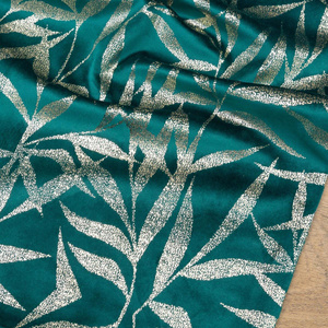 35 x 220 Decorative Velvet Blink15 C Runner. Tur