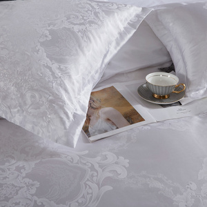 Bedding set 160 x 200 5 pieces Satin Embroidered AT006