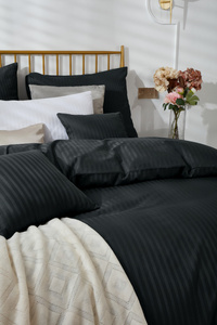 Bedding 160 x 200 3pc Cotton Adamash Black