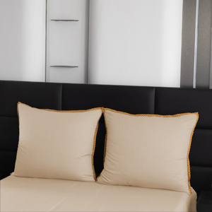 Bedding 140 x 200 2pcs Smooth with Lace Brandon 09