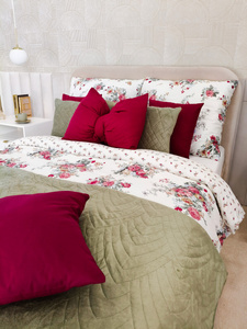 Burgundy Elegance Inspiration No. 1