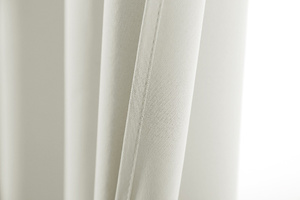 Curtain 140 x 250 on Tape Blackout Edoardo 02