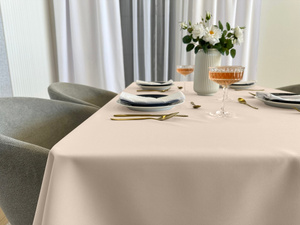 Tablecloth 140x300 Stain-Resistant Surbo Cream