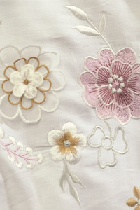 Bedding 200 x 220 6pcs Satin Embroidered 3D Omer 07