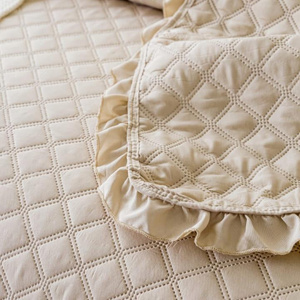 240 x 220 Quilted Double Sided Ruffy Beige Bedspread