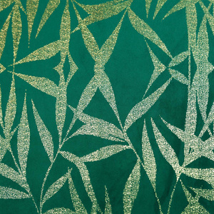 35 x 220 Decorative Velvet Blink15 C runner. Zie