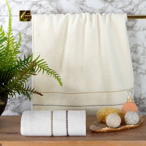 Towel 50 x 90 Bath Frotte Suzi 11 Powder