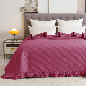 Quilted Bedspread 170 x 210 with Ruffle Rosella 10