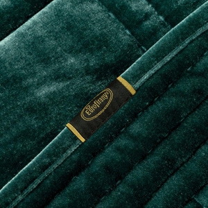 KRISTIN2 C. 170 x 210 Decorative Bedspread. Mint